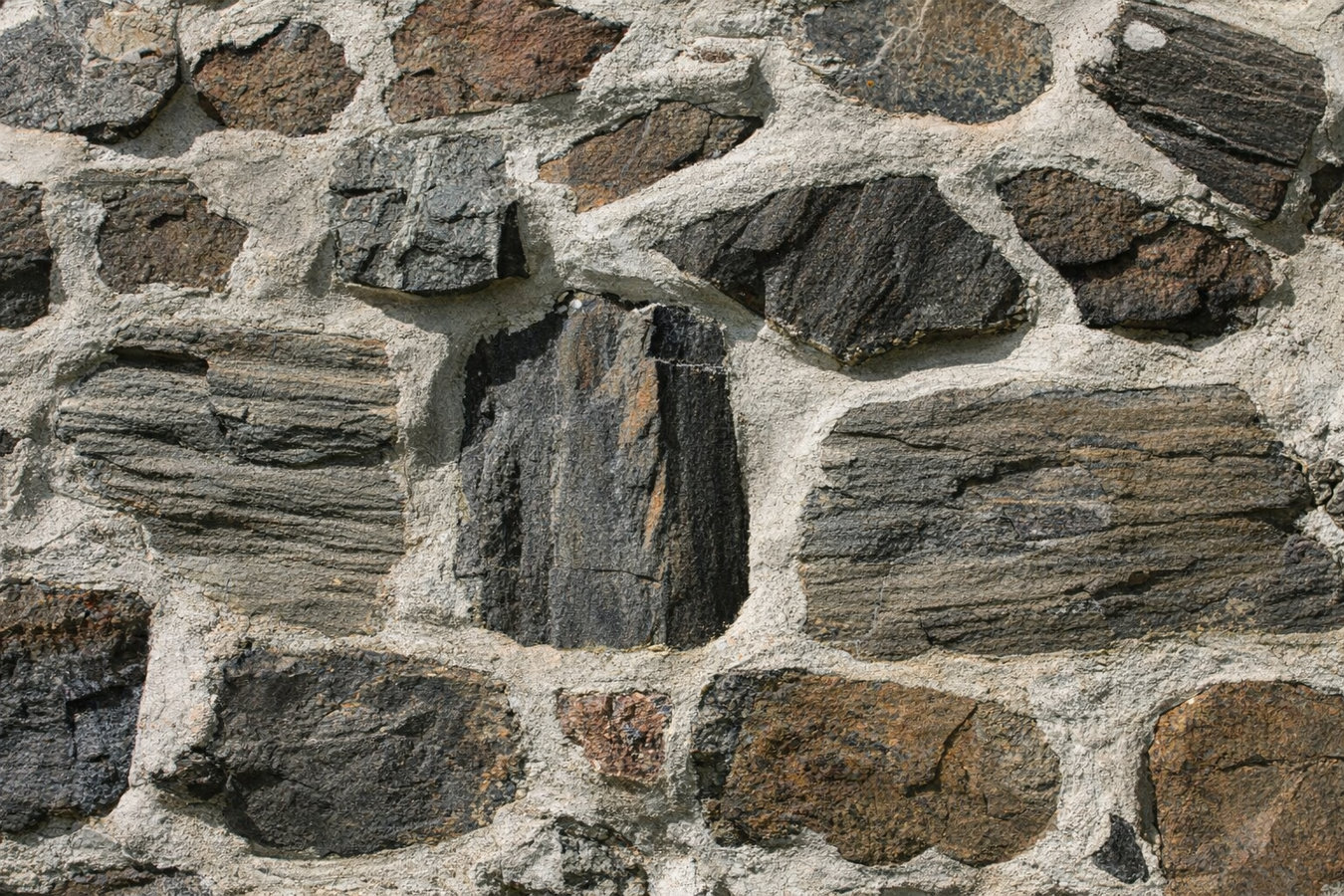 Stone masonry